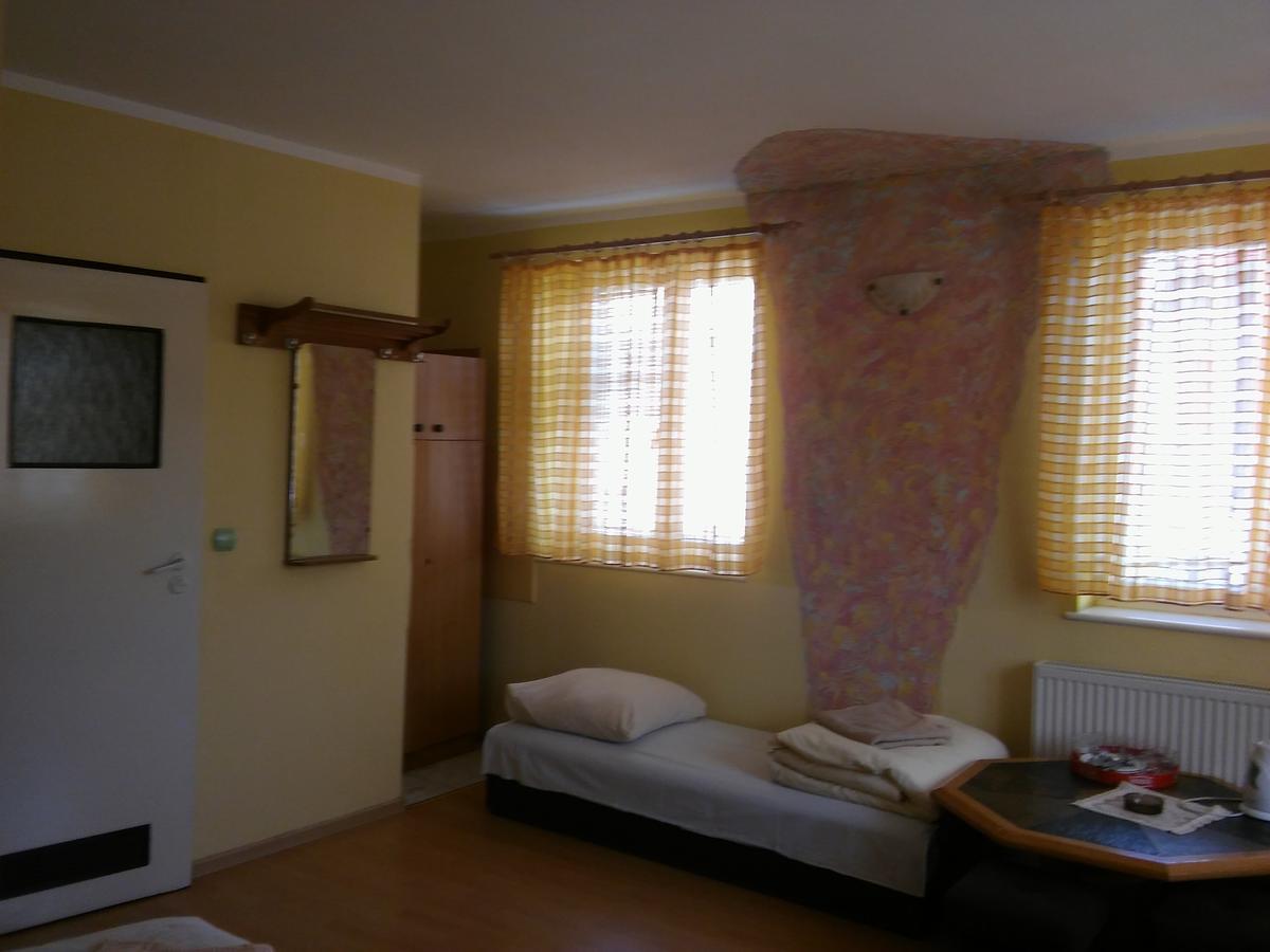 Motel Ararat Kołobrzeg Eksteriør billede